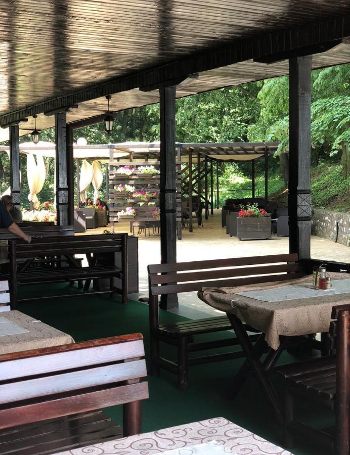 Jezero Kudrec Hotel Smederevska Palanka Ngoại thất bức ảnh