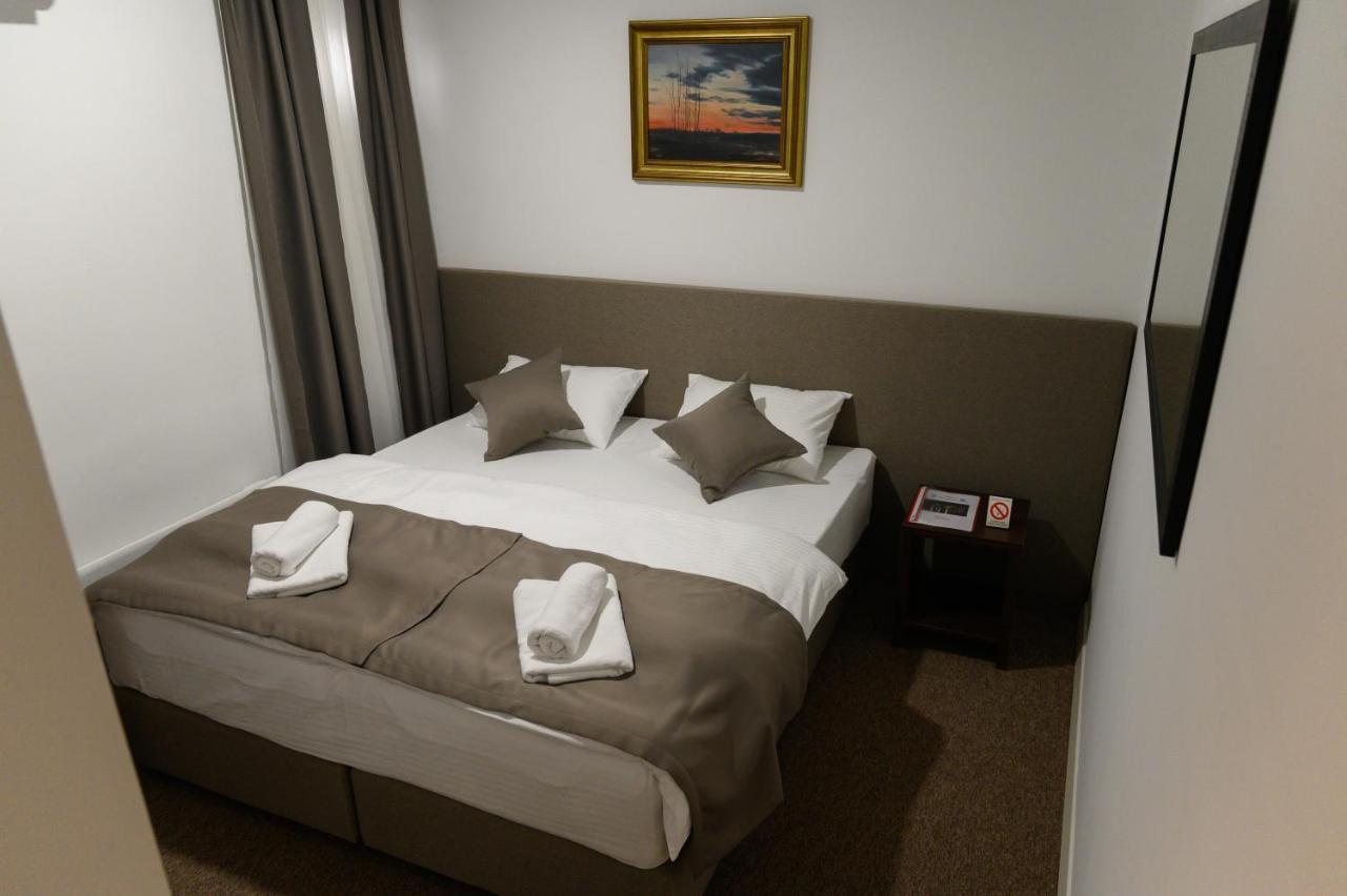Jezero Kudrec Hotel Smederevska Palanka Ngoại thất bức ảnh
